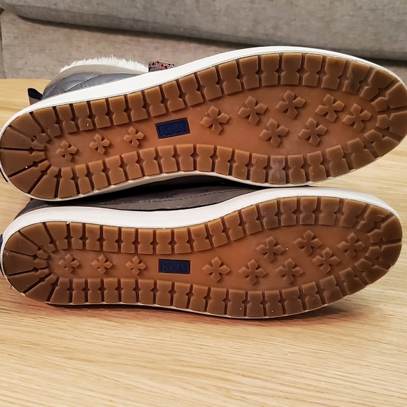 ✅️Host Pick!! Keds Droplet Faux Fur Boot [8.5] - Picture 6 of 9